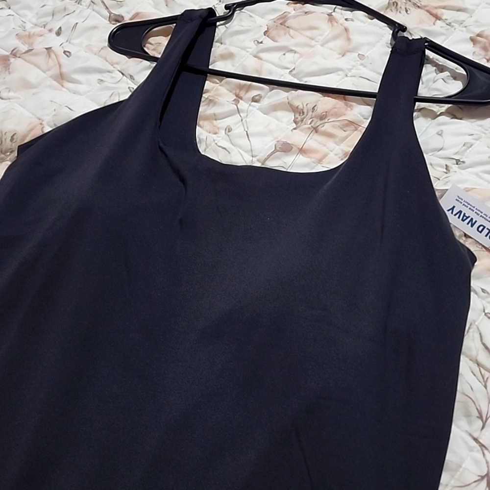 Powerboat square neck athletic dress